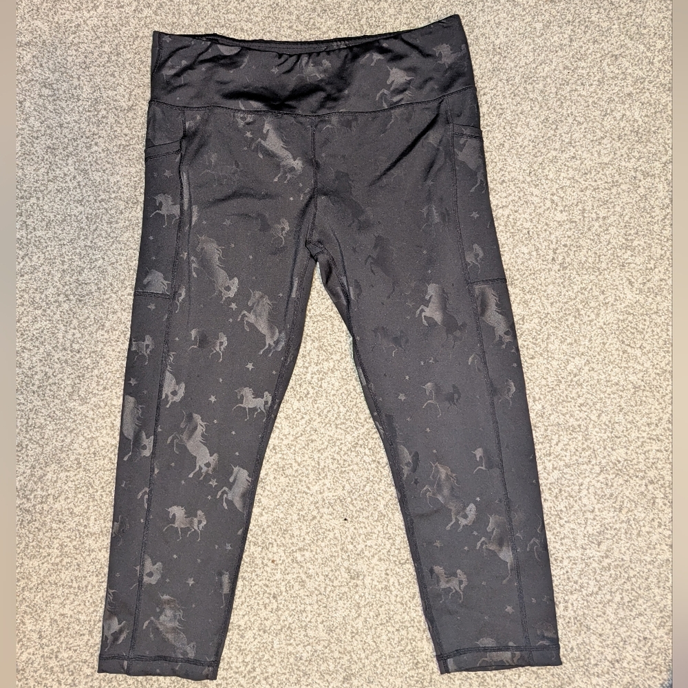 Constantly Varied Gear Shadow Unicorn Capri Leggings XL